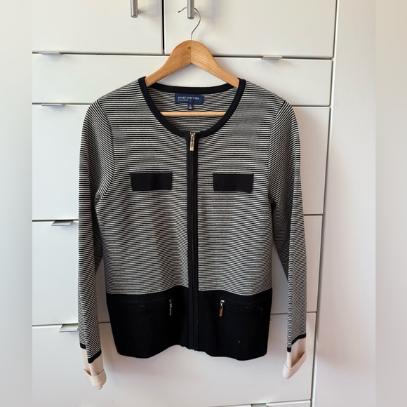 Jones New York Jackets & Blazers - Jones New York Black and White sweater Size Small